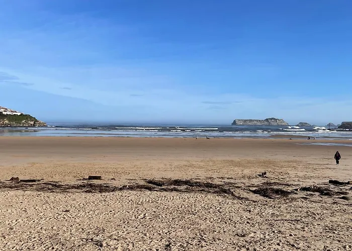 Daire Castellanos, 10 Suances