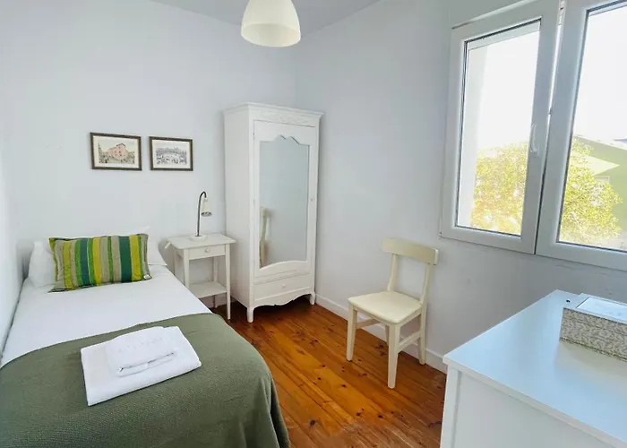 アパート Castellanos, 10 *