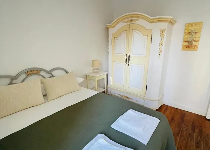 Castellanos, 10 Daire Suances